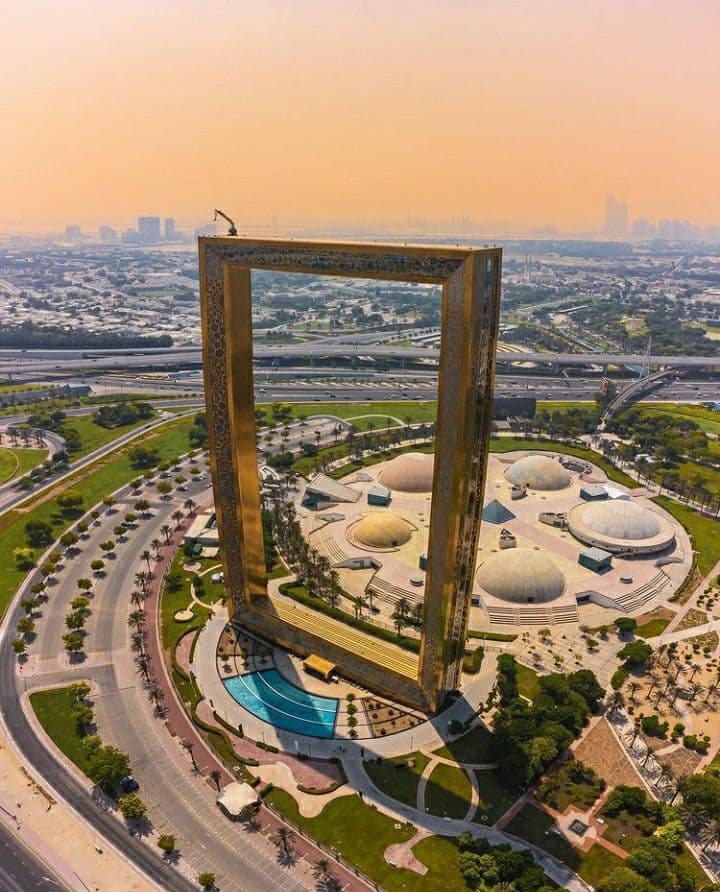 دبي - 8 أيام